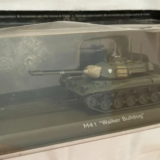 2 UNIDADES DE M41 WALKER BULLDOG MÁQUINAS COMBATE ESTÁN EN SU PRECINTO ORIGINAL AQUITIENESLOQUEBUSCAS.COM